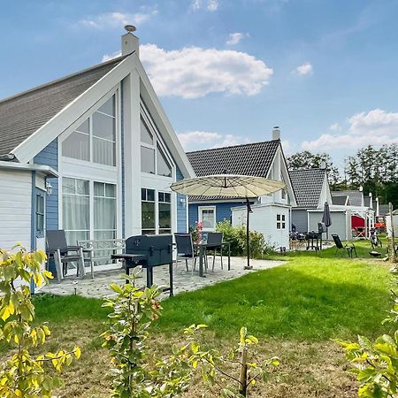 2 Bedroom Beautiful Home In Zerpenschleuse Екстериор снимка